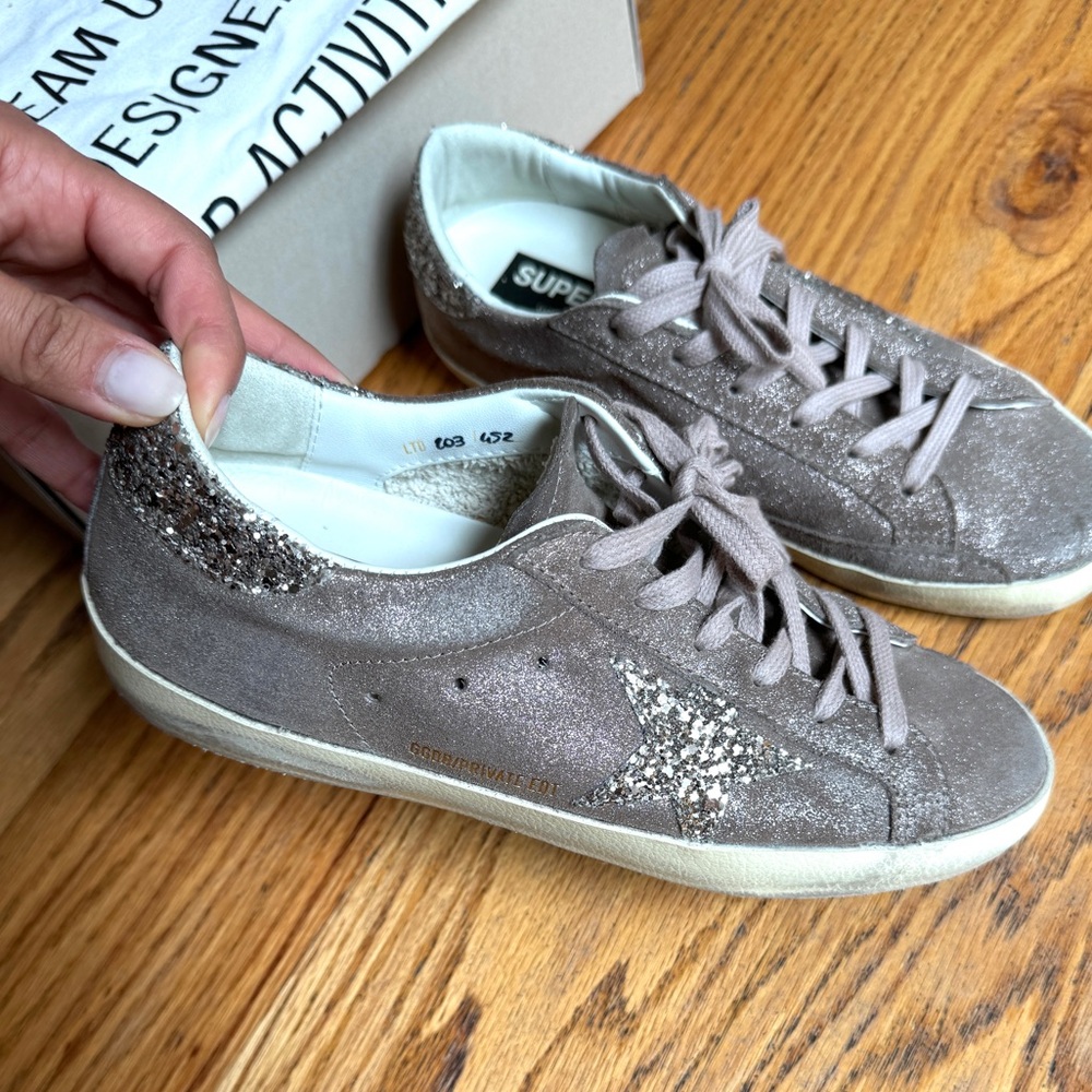 Golden Goose Superstar Glitter Sneaker - Picture 5 of 9